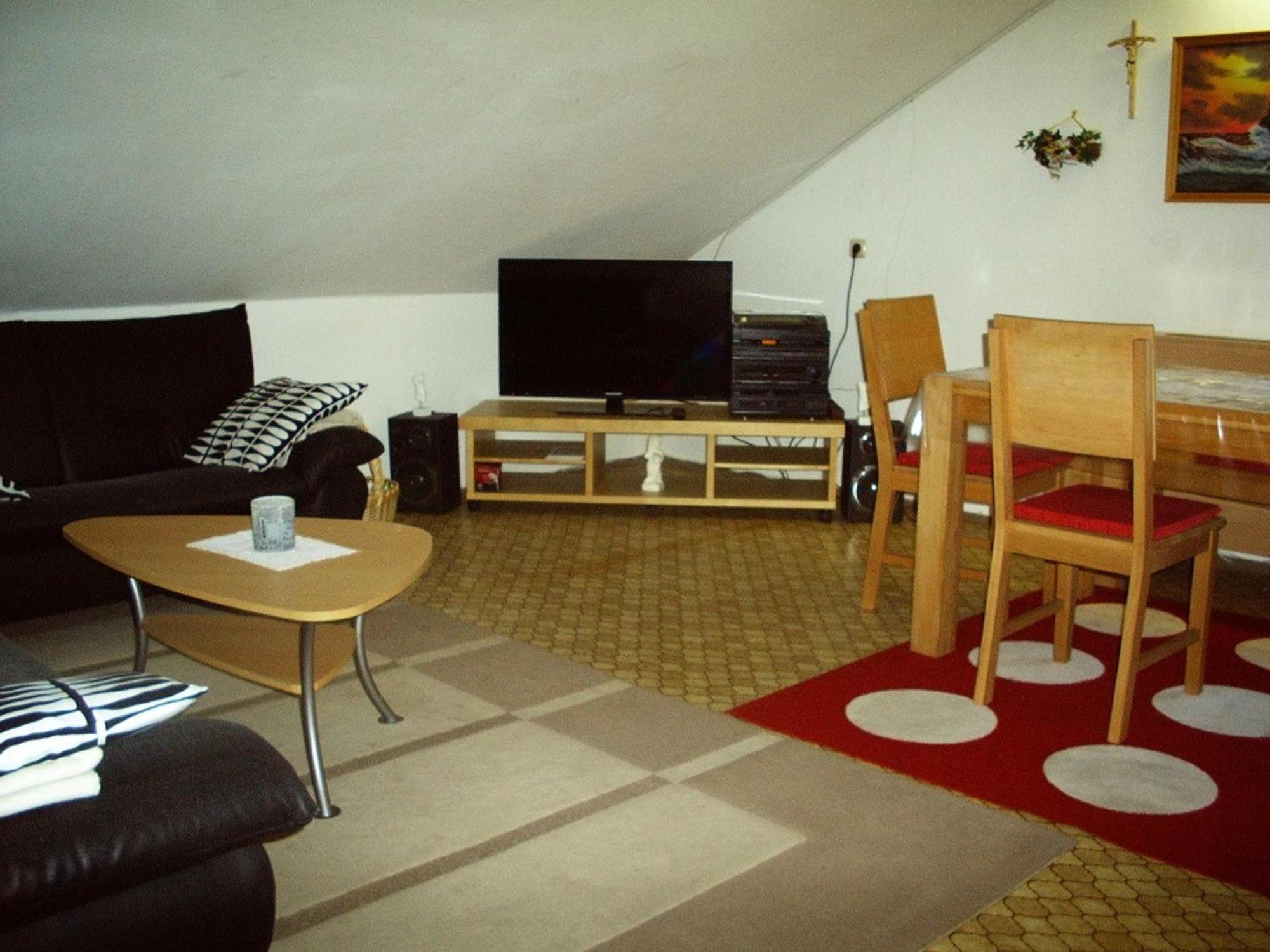 Haus Evi Apartment Neusorg ภายนอก รูปภาพ